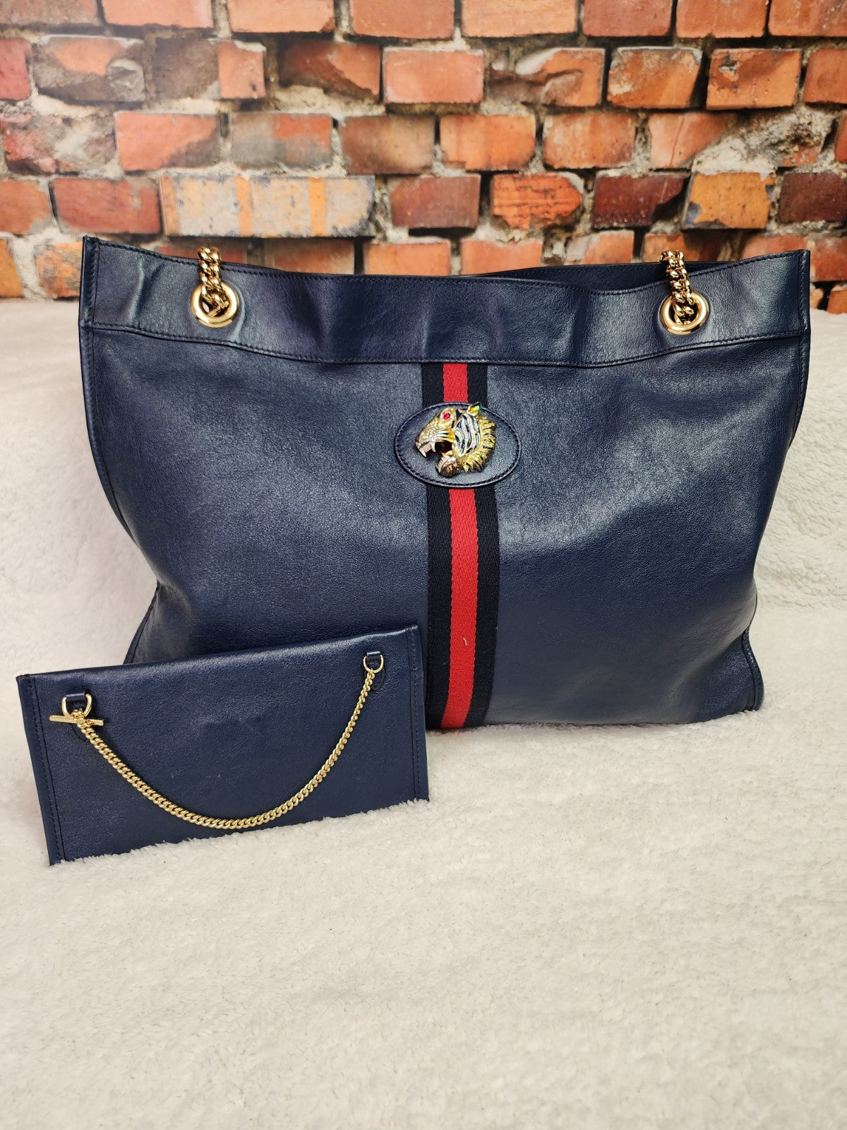 Pre Loved Gucci Rajah Tote w Wallet