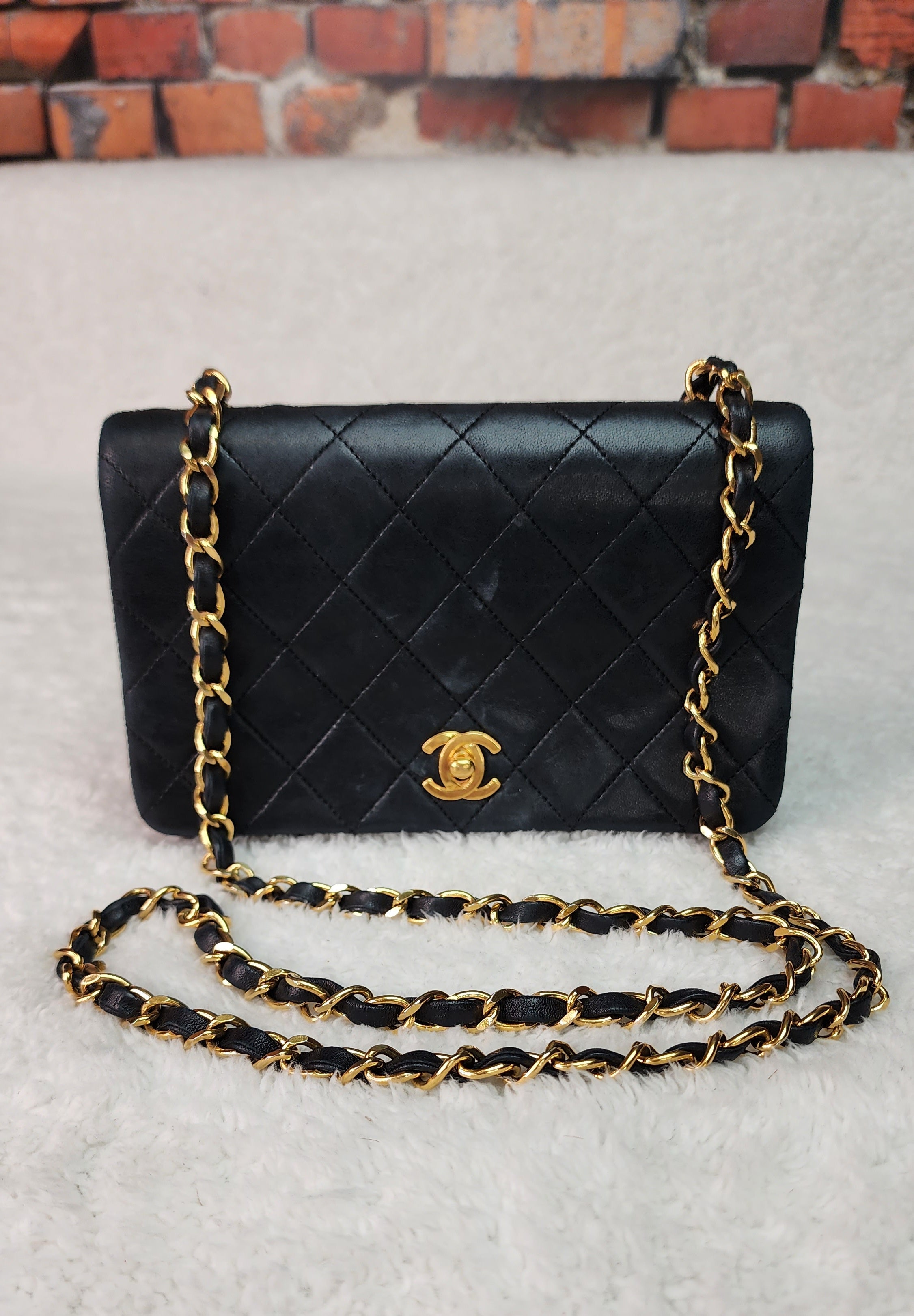 Chanel Classic Trifold Flap Wallet Quilted Lambskin Small Black | eBay
